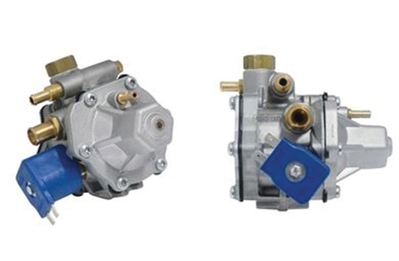 TOMASETTO AT12 - 5100 LNG REDUCER